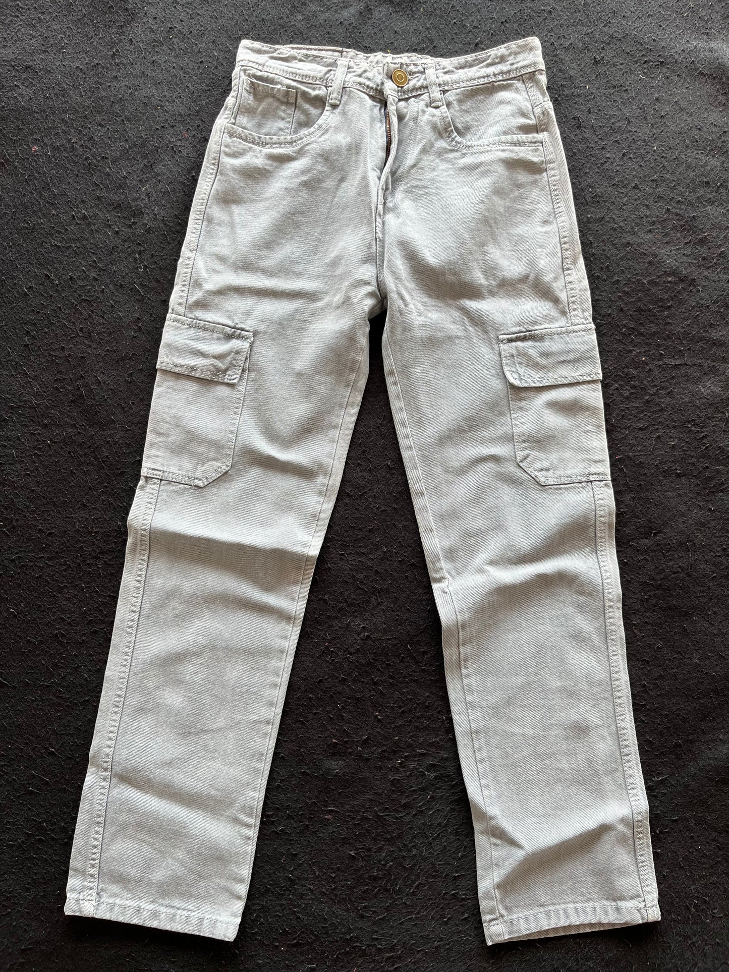 6 pocket baggy jeans