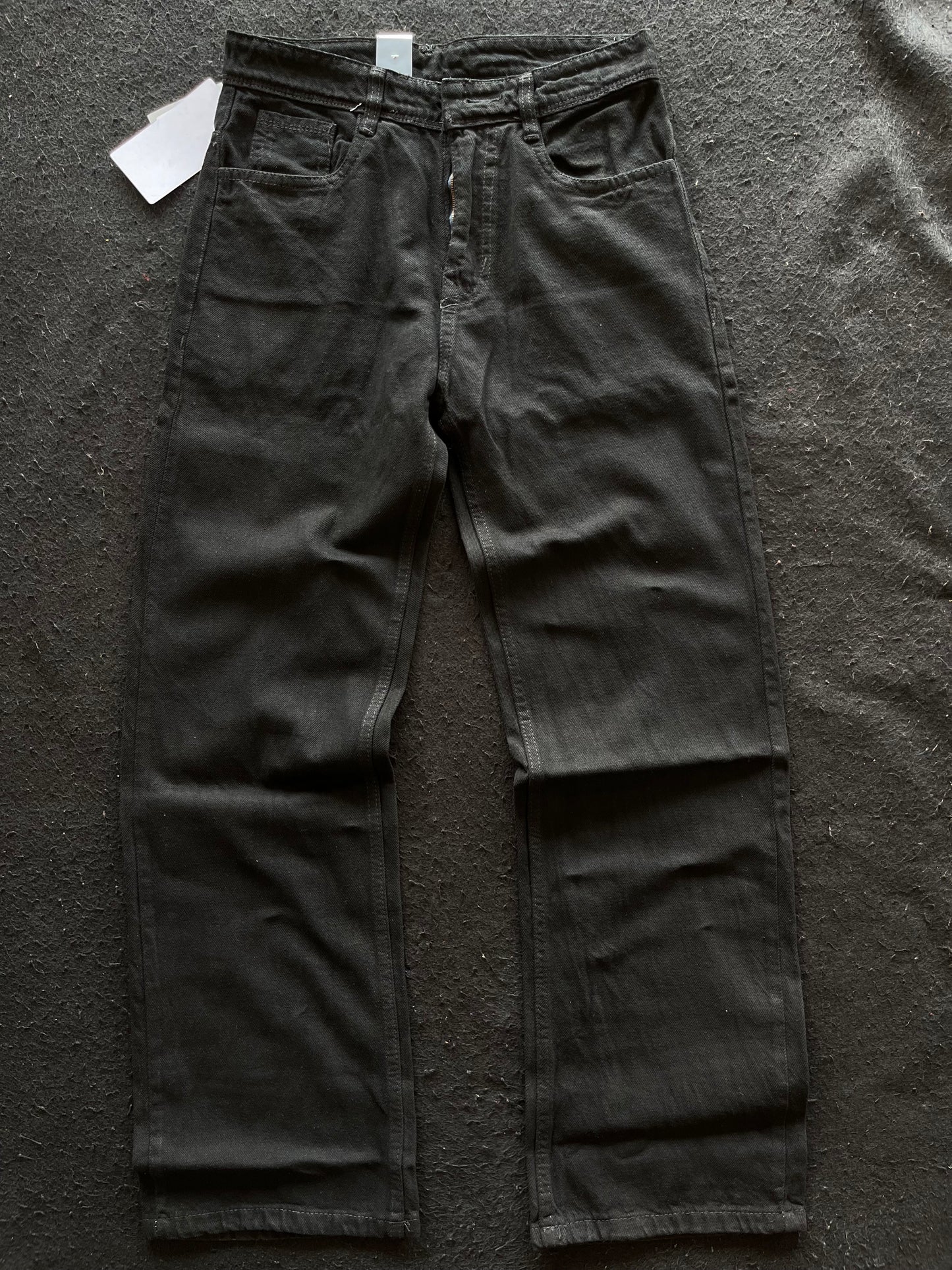 staright fit baggy jeans