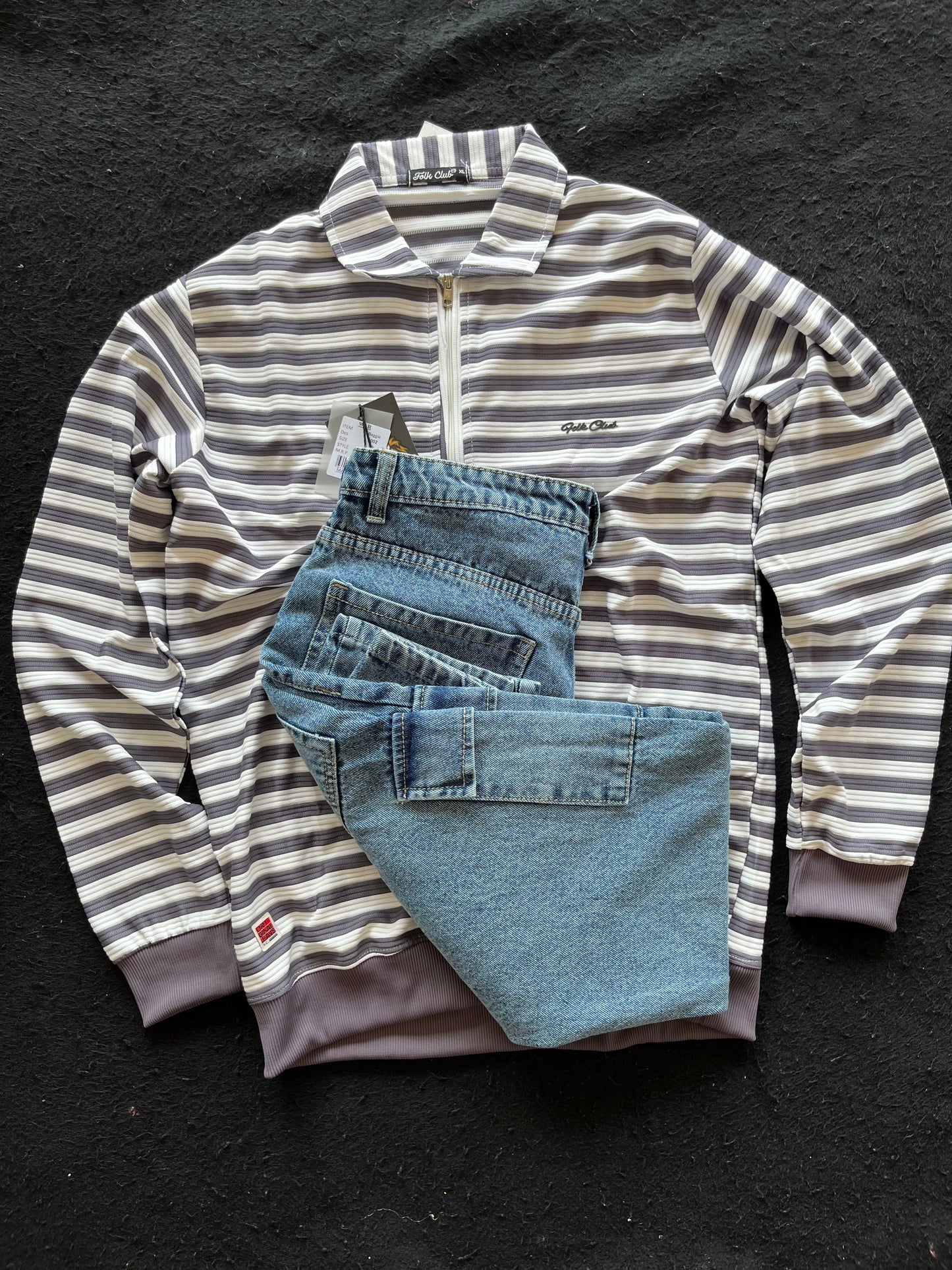 jeans and tshirt combo